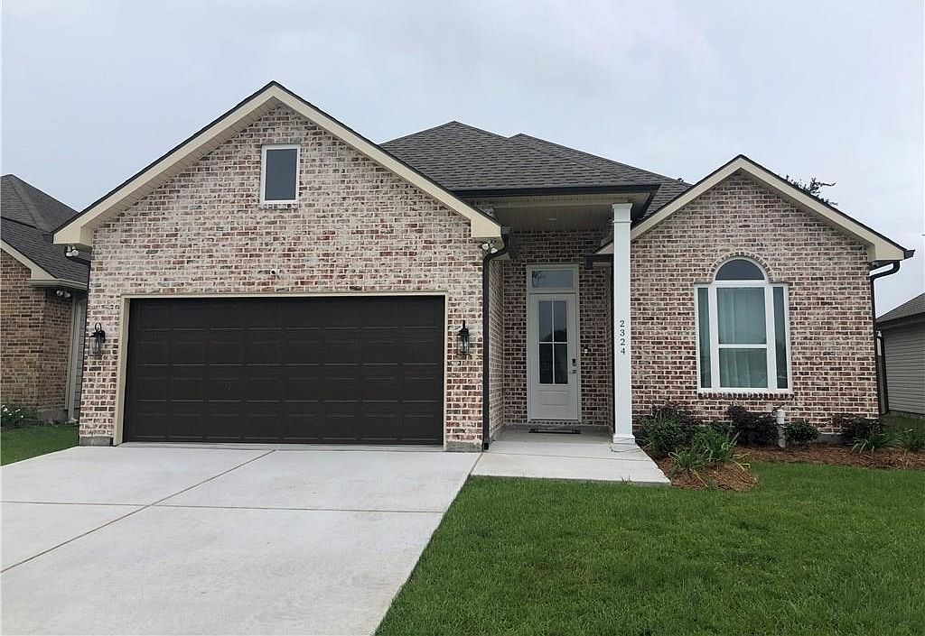 2324 E Village Ct, Gretna, LA 70056 Zillow