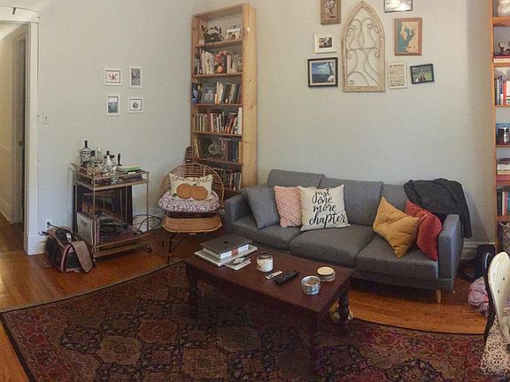 3rd image of 1136 W Wellington Ave #1
