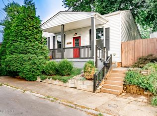 1336 Hoertz Ave, Louisville, KY