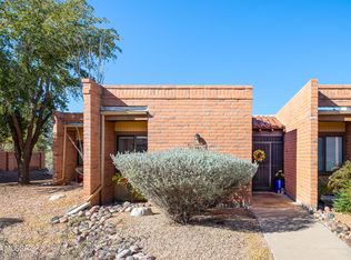 8663 N Little Oak Ln, Tucson, AZ 85704