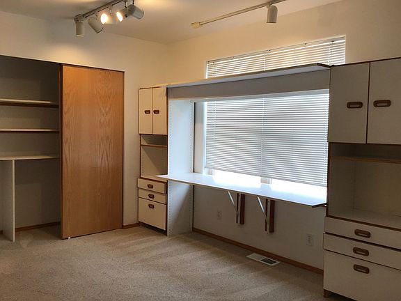 3rd image of 1301-1317 Barkley Blvd #1301