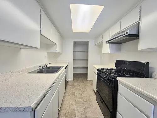 Floor plan 102