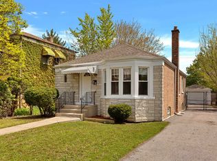 10015 S Emerald Ave, Chicago, IL