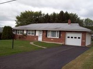 227 Woodland Cir, Reedsville, PA 17084