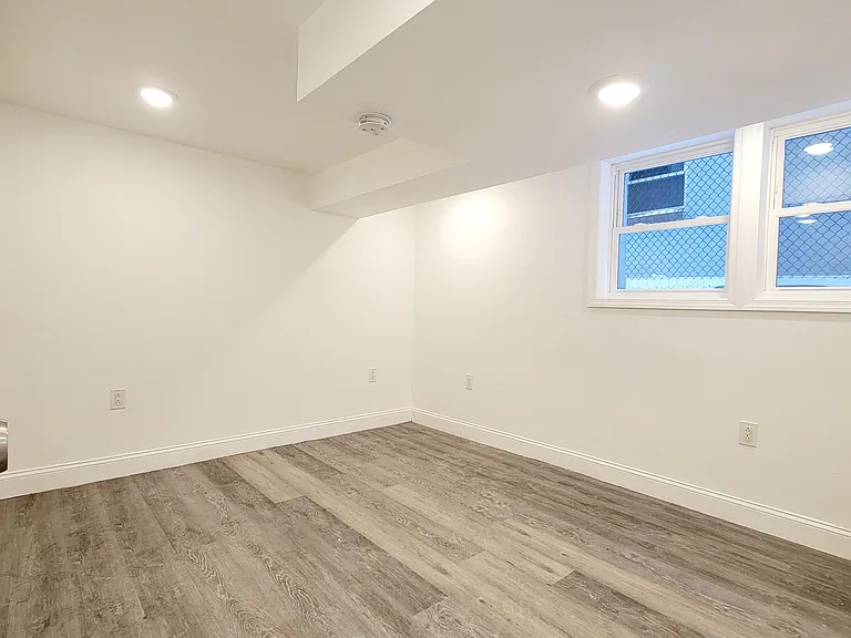 401 Walker St #B2 — Photo 7