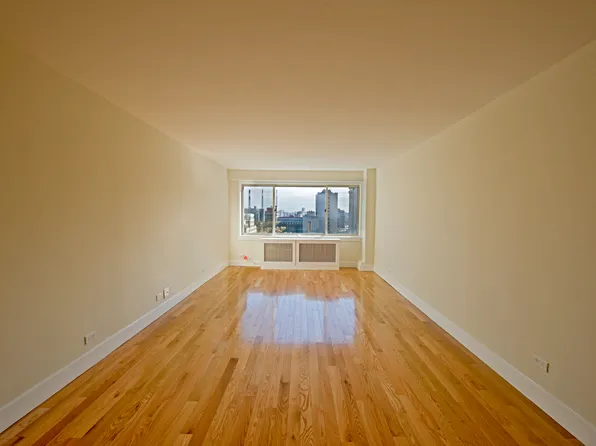 360 East 65th Street image 1 of 13