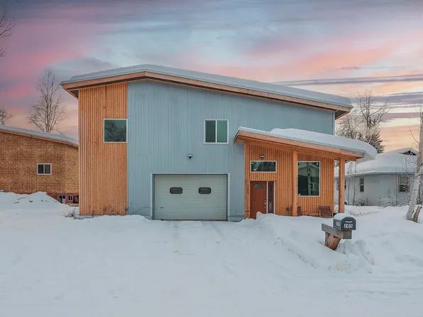 205 Craig Ave W, Fairbanks, AK 99701