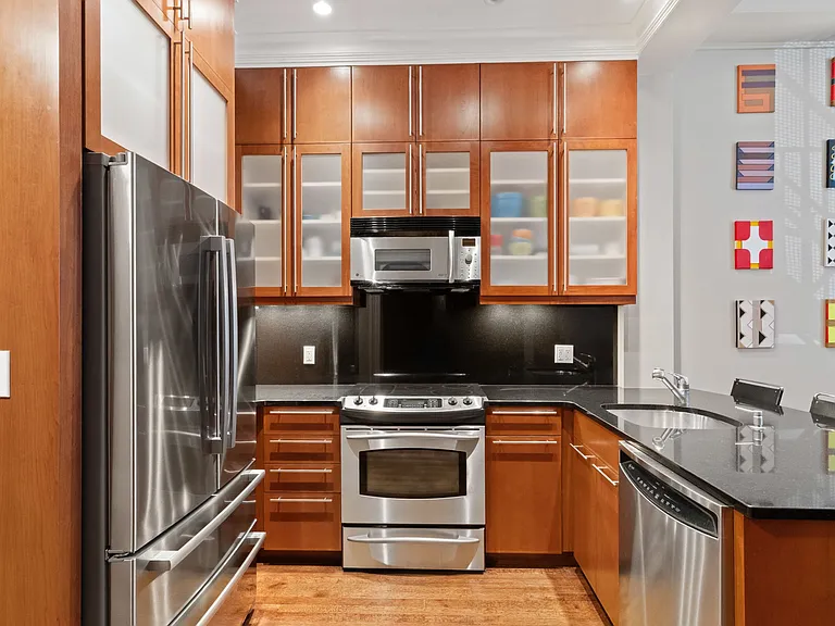 128 Marlborough St #2 — Photo 5