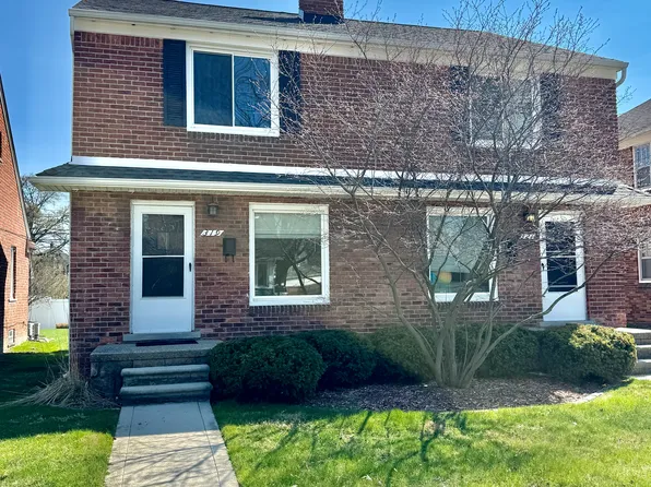 319 S Pleasant St, Royal Oak, MI 48067