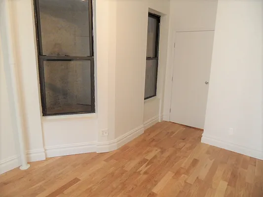 Rented by City Connections Realty | media 18