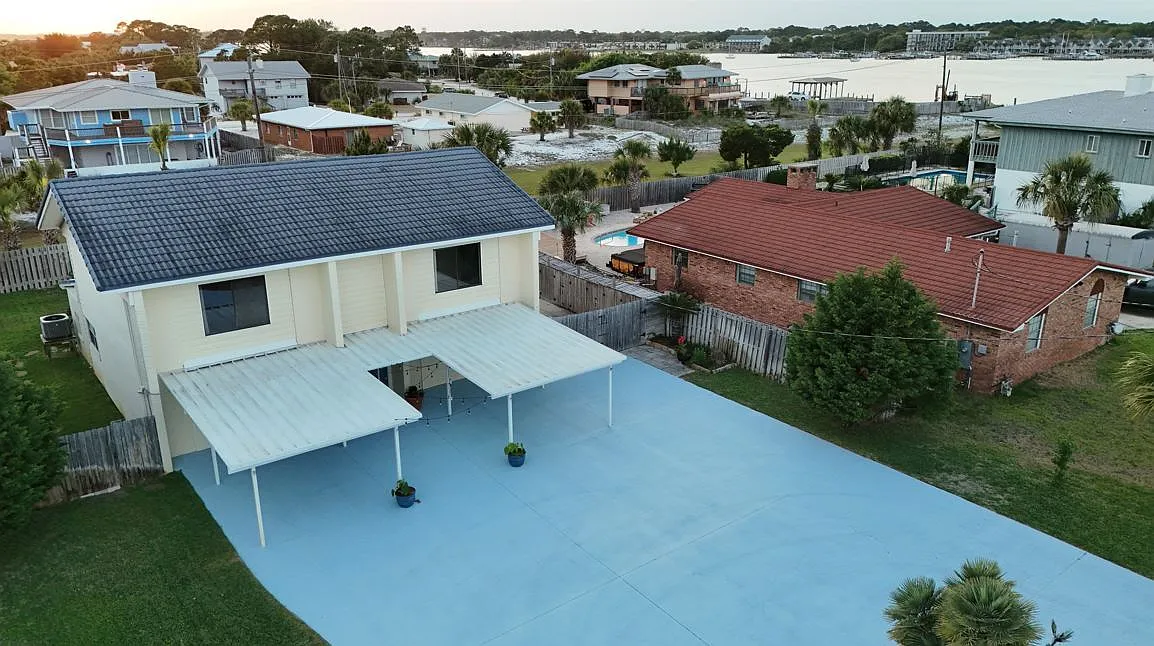 723 Sailfish Drive - 1 — Photo 2