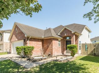 1107 Lasso Ct, Alvin, TX 77511