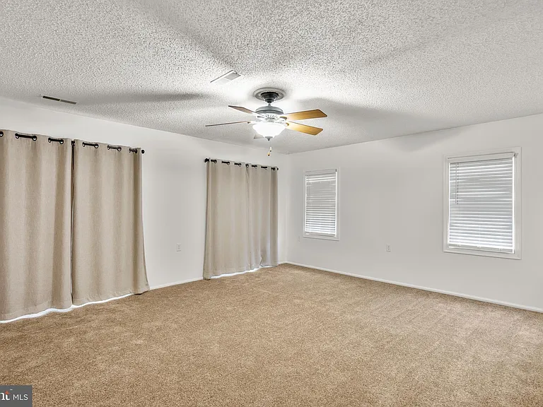 6 Moneta Ct — Photo 9