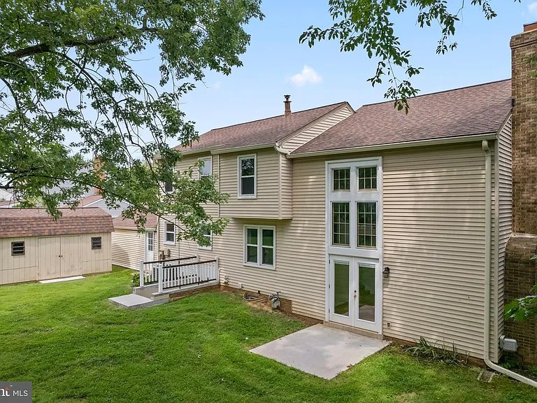 17004 Cashell Rd — Photo 68