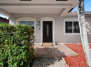 208 SW 15th Ter, Homestead, FL 33030