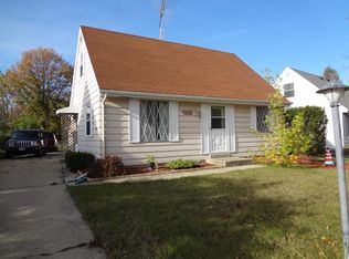 4714 Pershing Blvd, Kenosha, WI 53144