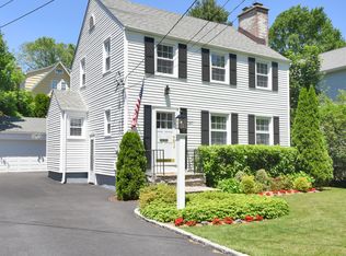 147 Johnson Rd, Scarsdale, NY 10583