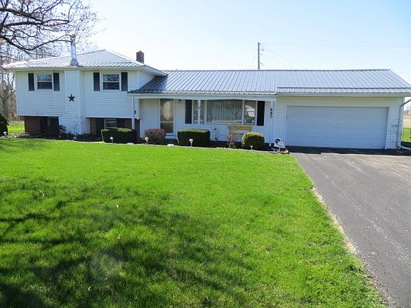2nd image of 887 Nancy Dr
