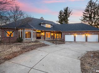 2226 E Bishop Ave, Peoria, IL
