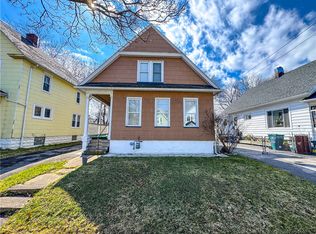 101 Van Stallen St, Rochester, NY 14621