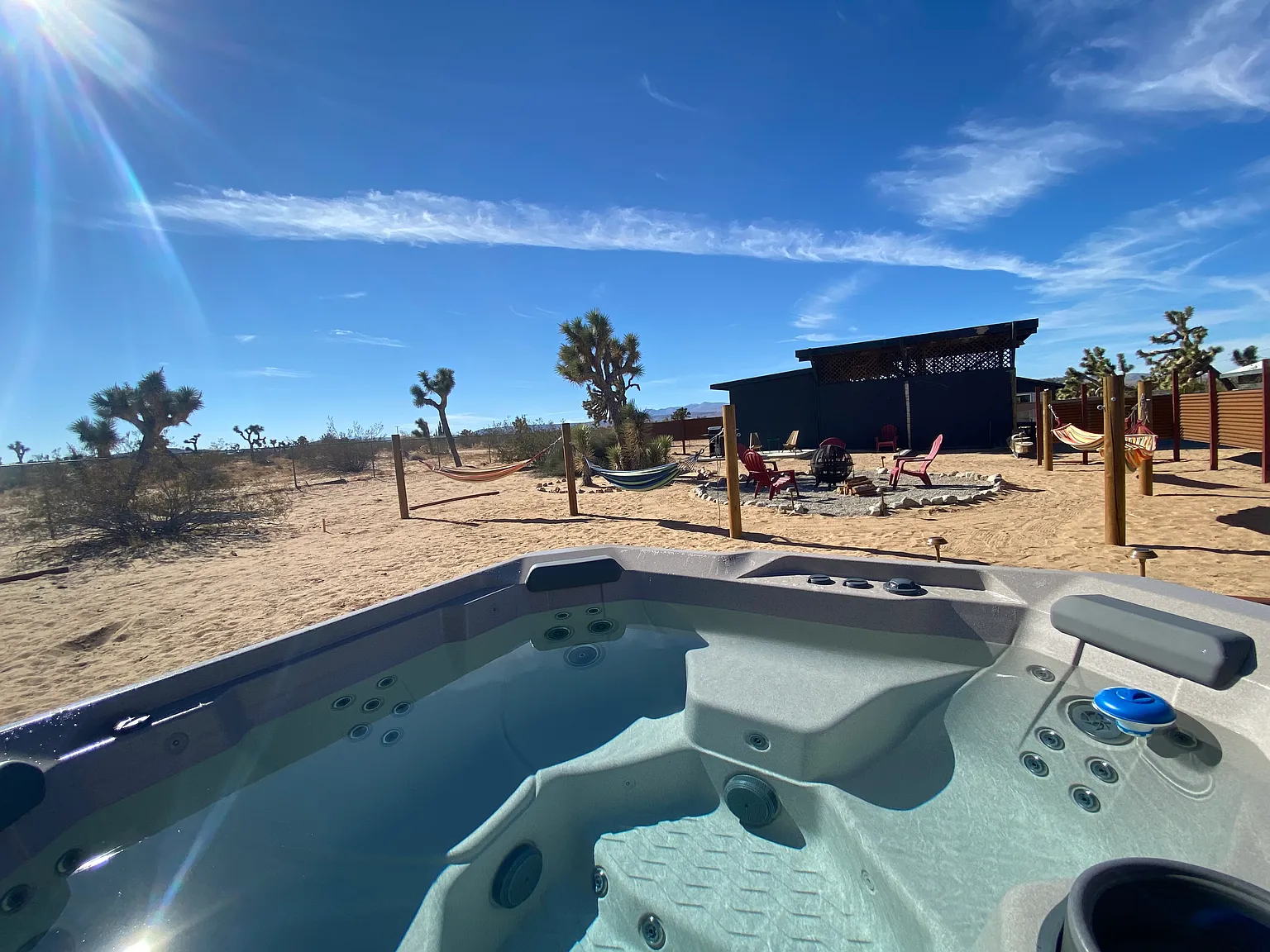2 bed, 1000 sqft, $1,900 — Photo 3