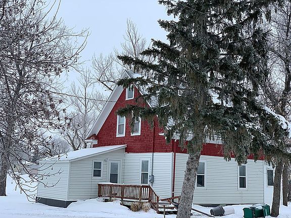 2nd image of 311 Adams St