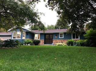 14129 White Rock Rd, Burnsville, MN 55337