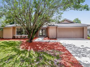 15902 Woodpost Pl, Tampa, FL 33624