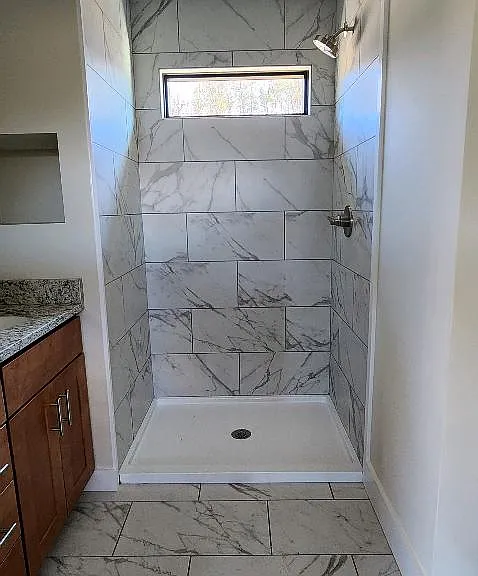 615 Salem Heights Ln — Photo 1