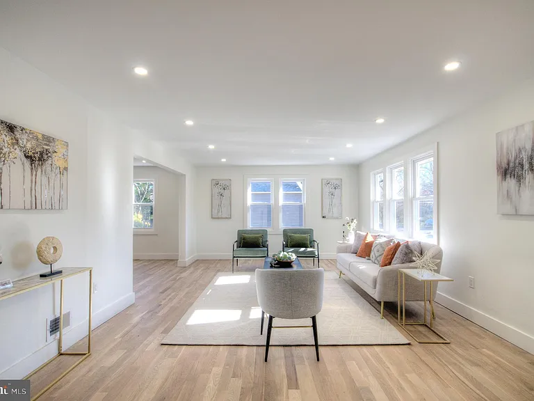 123 Park Ave — Photo 4
