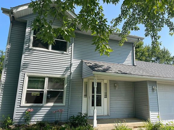 Front entrance to property.