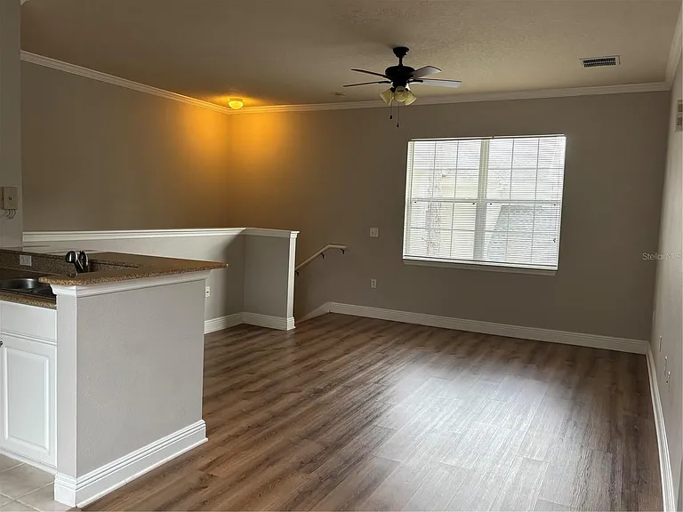213 Southern Pecan Cir #201-201-201 — Photo 4
