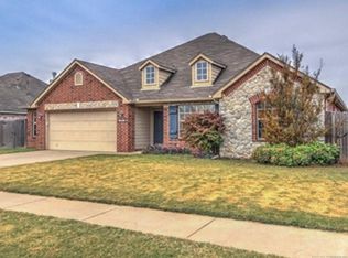 4024 S 212 East Ave, Broken Arrow, OK 74014