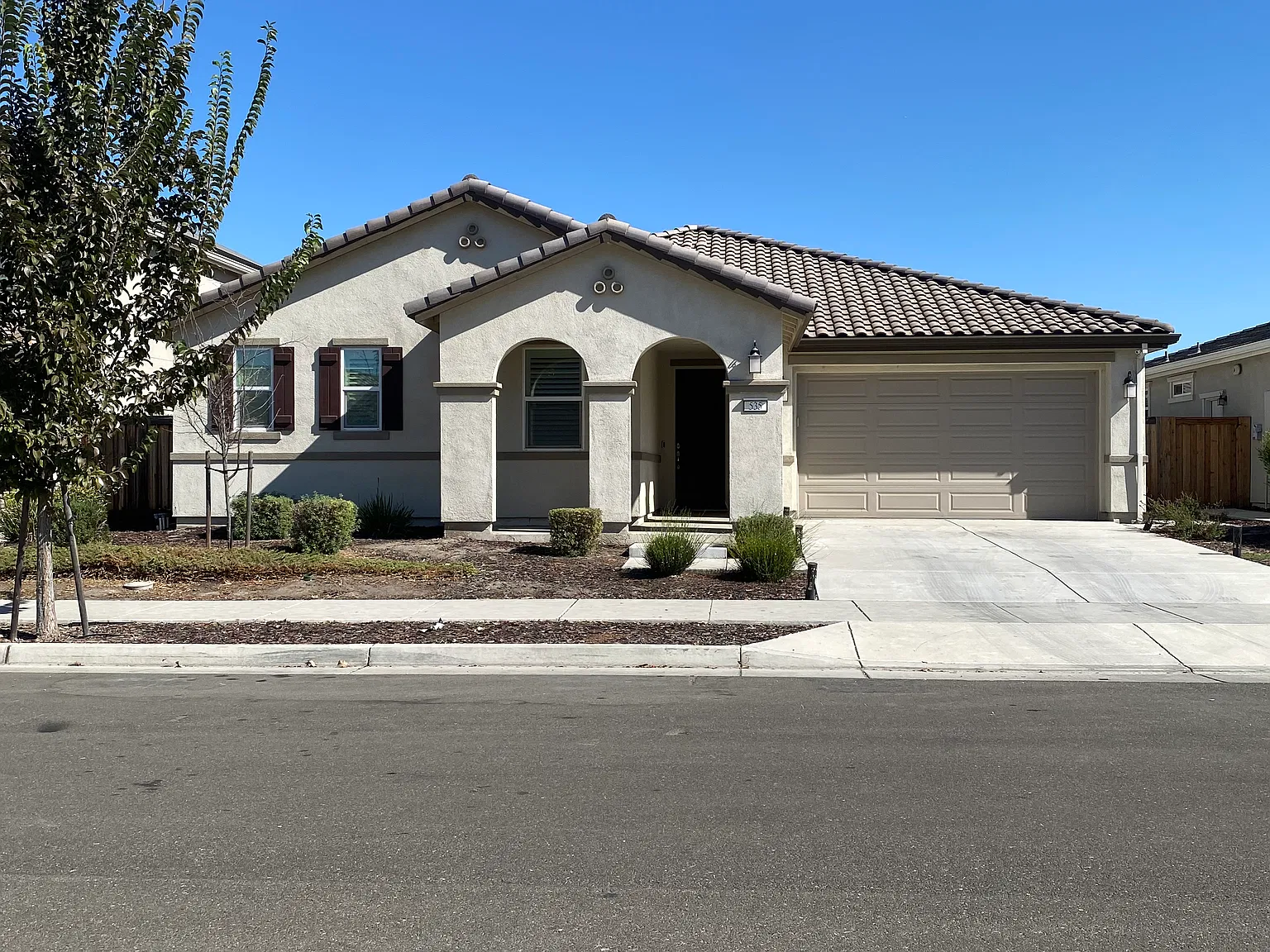 Sunol St, Lathrop — Photo 1