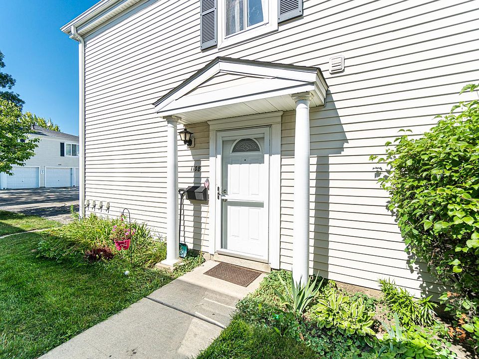 1st image of 1108 Cove Dr #218-D