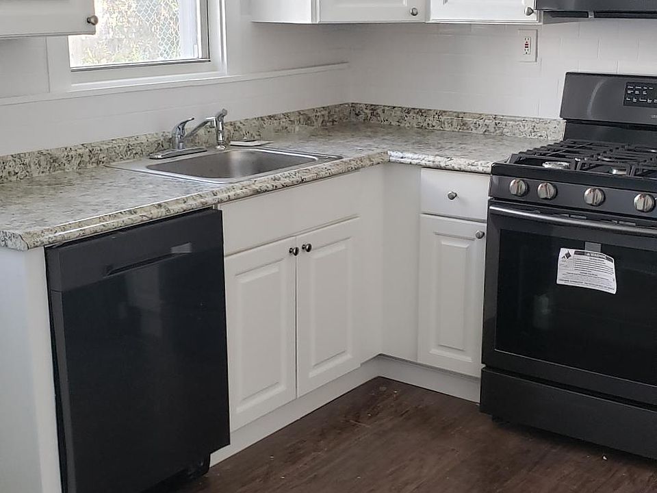 1st image of 353 S 5th Ave #1