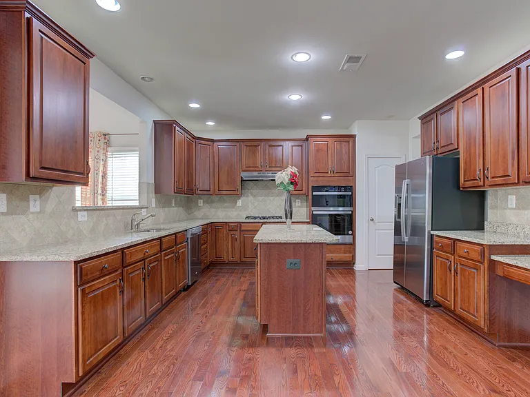 43185 Tandridge Way — Photo 17