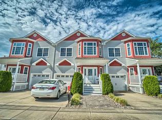 120 W Heather Rd, Wildwood Crest, NJ 08260