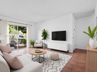 Embarcadero, Oakland Park, FL 33334