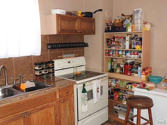 3rd image of 406 Aqua Ave