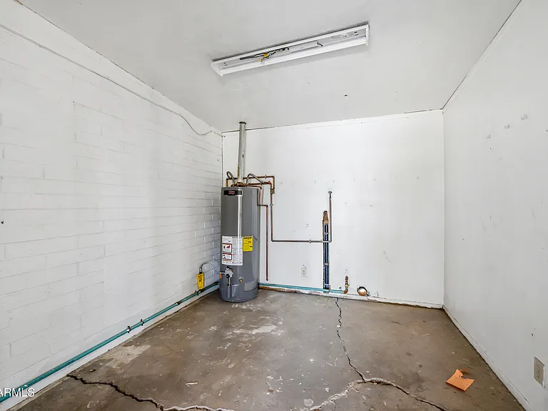 3905 W Almeria Rd #2 — Photo 14