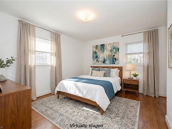 4th image of 2400 Queen St