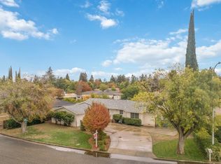 121 Berry Dr, Madera, CA 93637