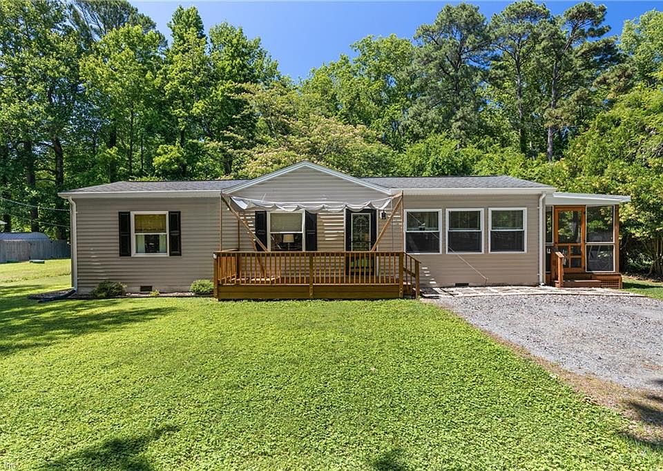 1st image of 22133 Johnson Ln