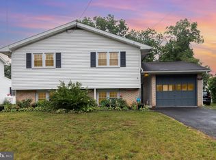 809 Hamilton St, Carlisle, PA 17013