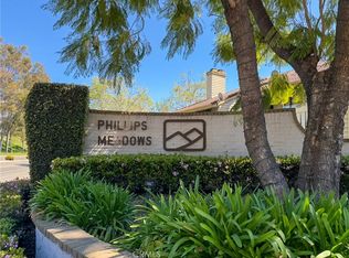 32 Town And Country Rd, Pomona, CA