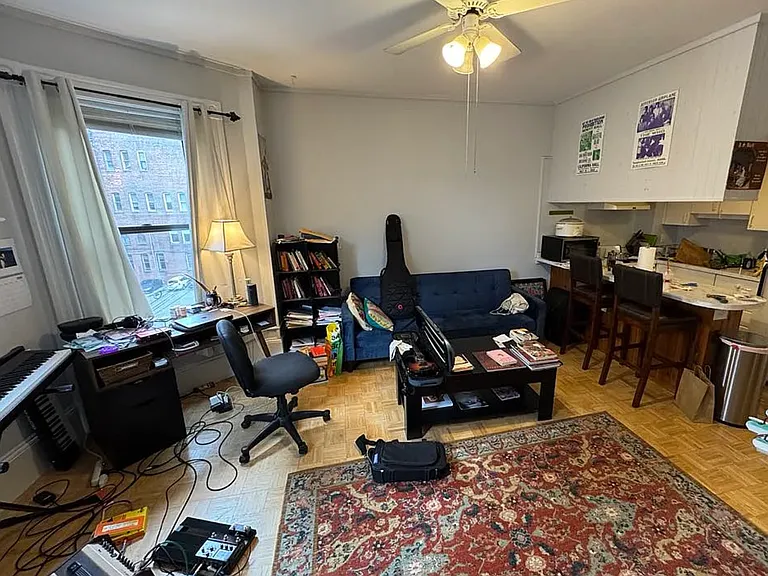290 Newbury St #2R — Photo 2