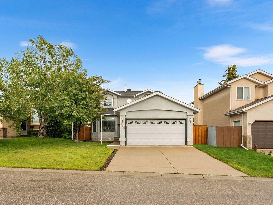 1st image of 249 Applewood Pl SE