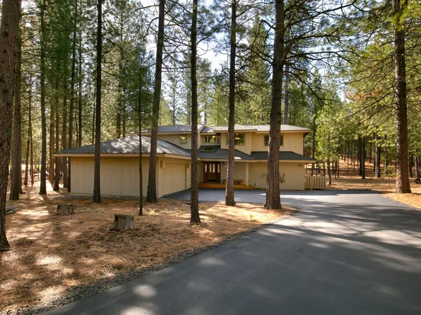 70250 Camaret #402, Sisters, OR 97759