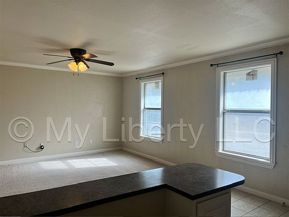 5th image of 1008 Private Road 7670